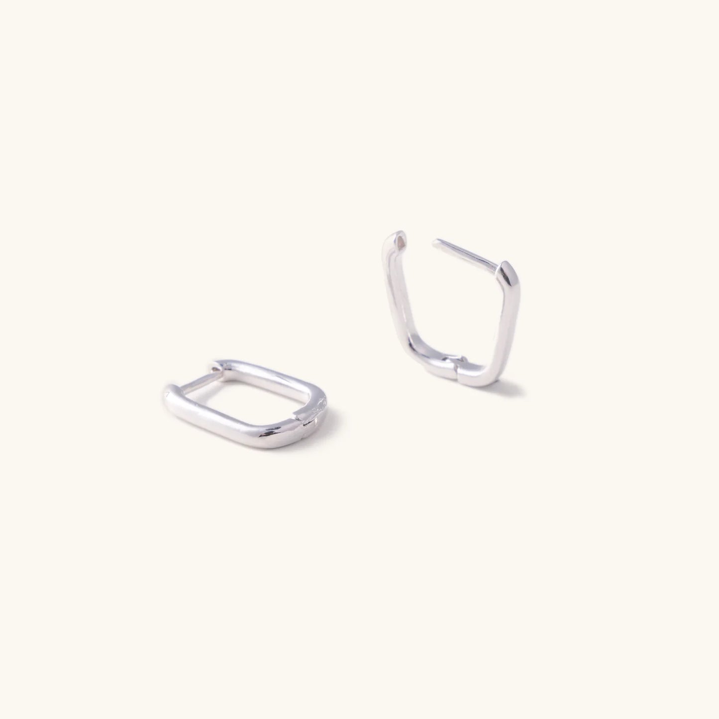 Cara Clip Hoops
