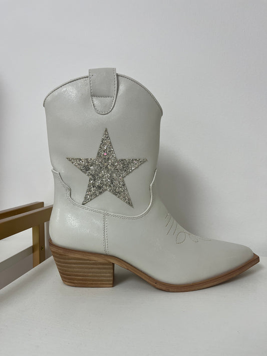 Star Cowgirl Boots