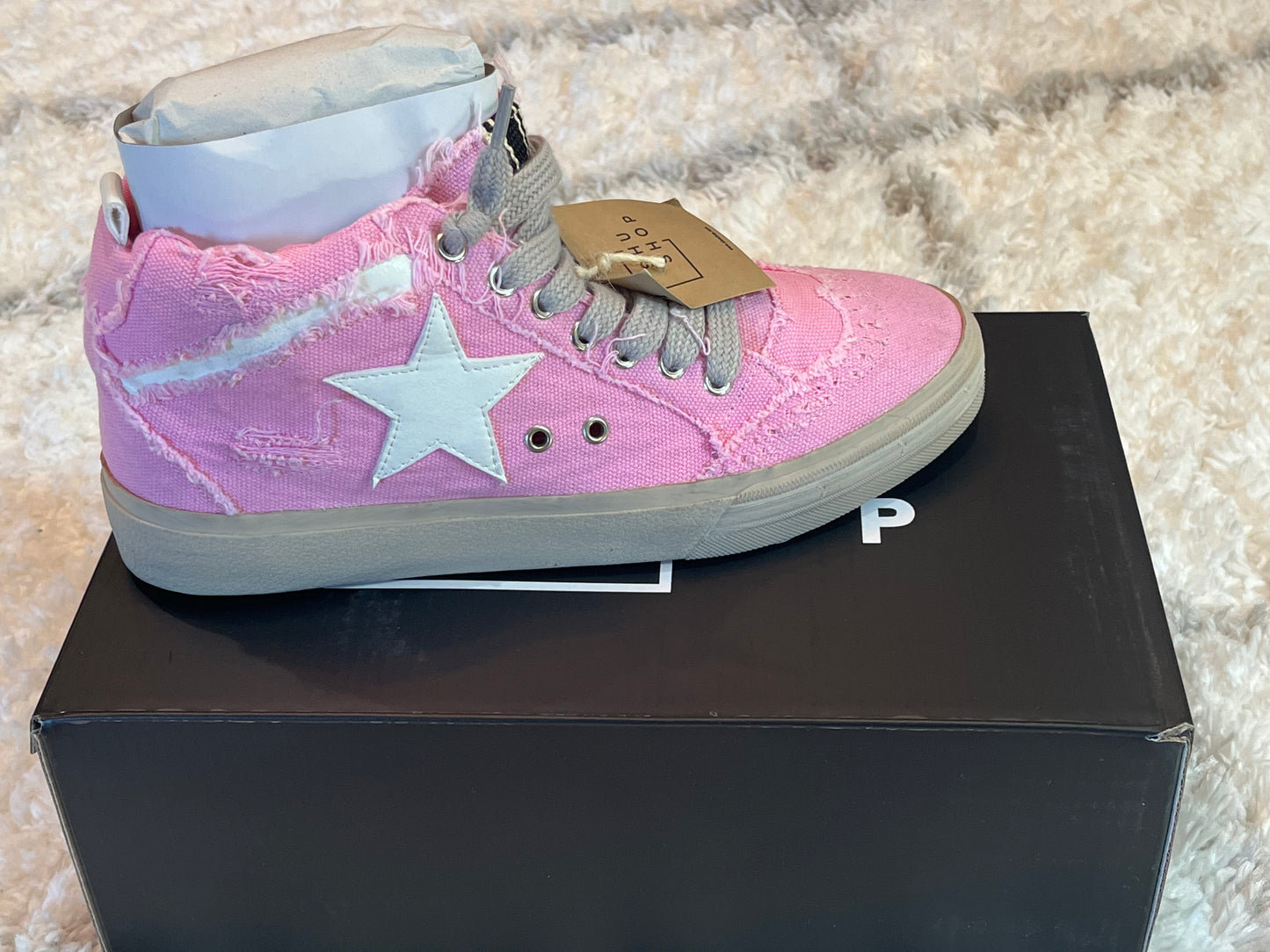 Shu Shop Canvas Shoes