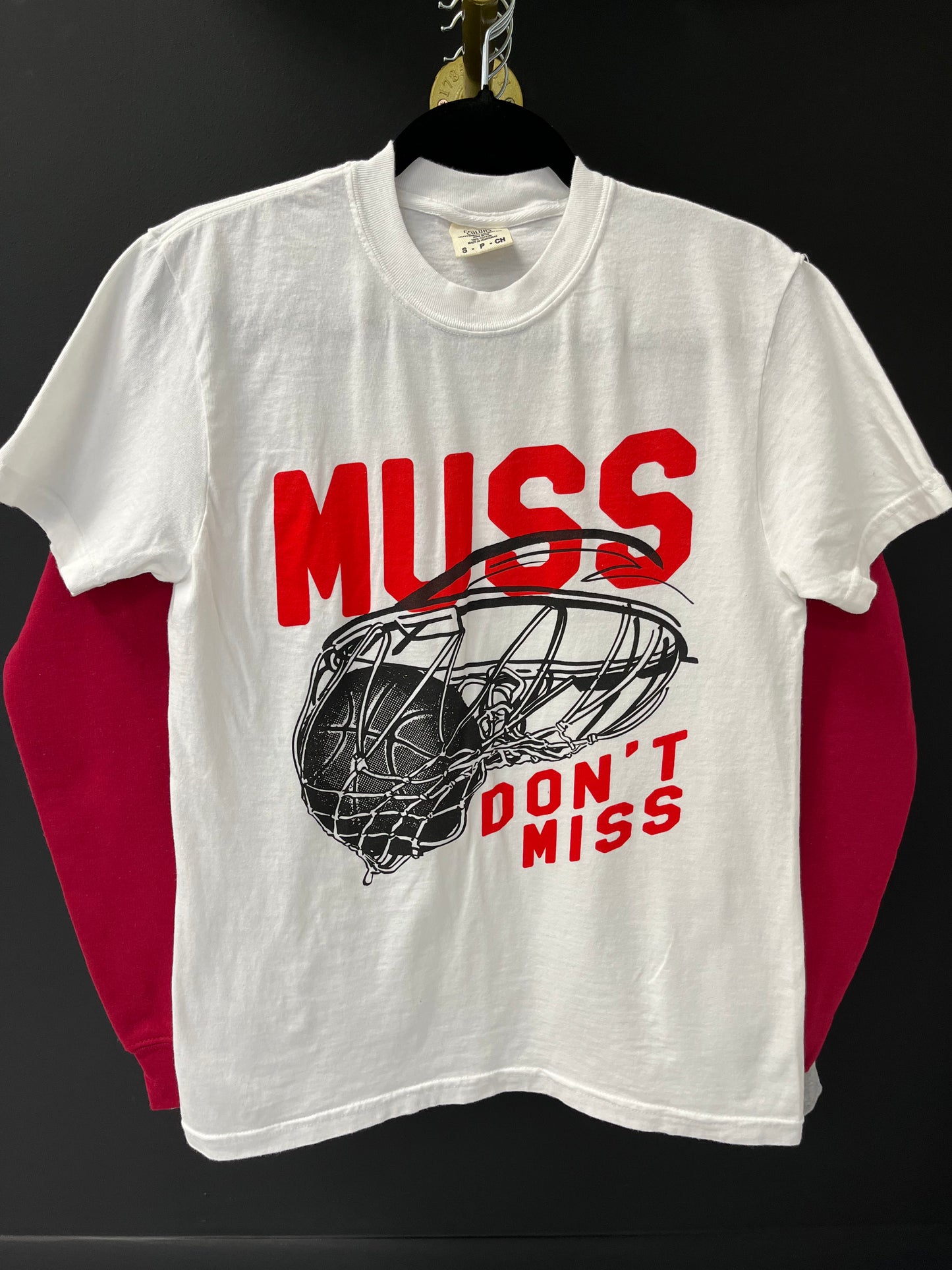 Muss Don't Miss Tee