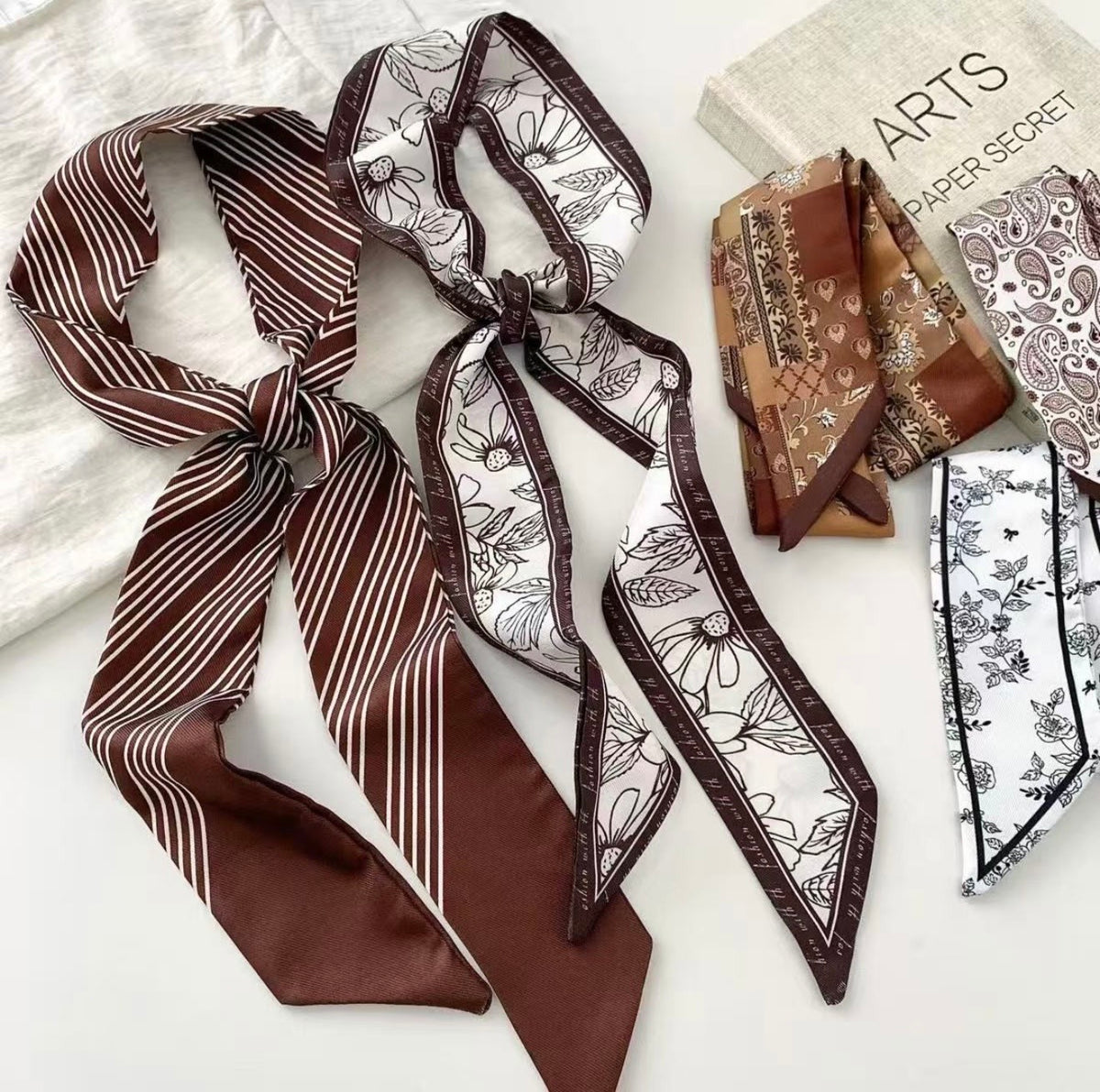 Patterned Skinny Scarf Twilly
