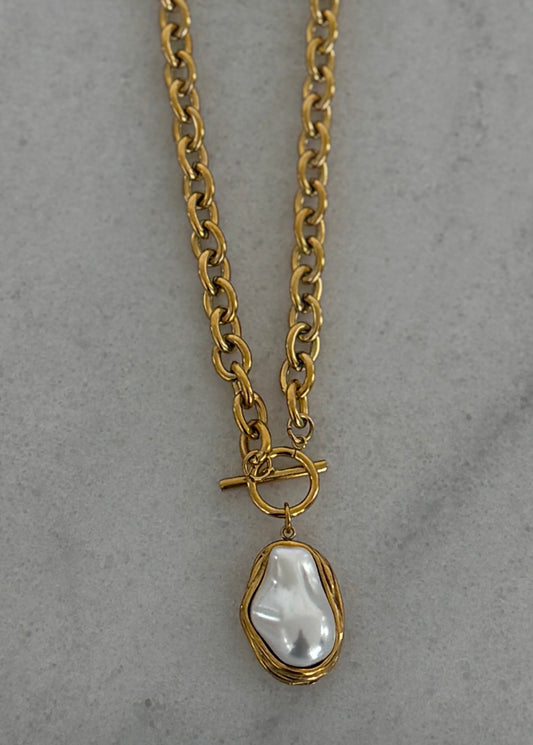 Peal Drop Necklace
