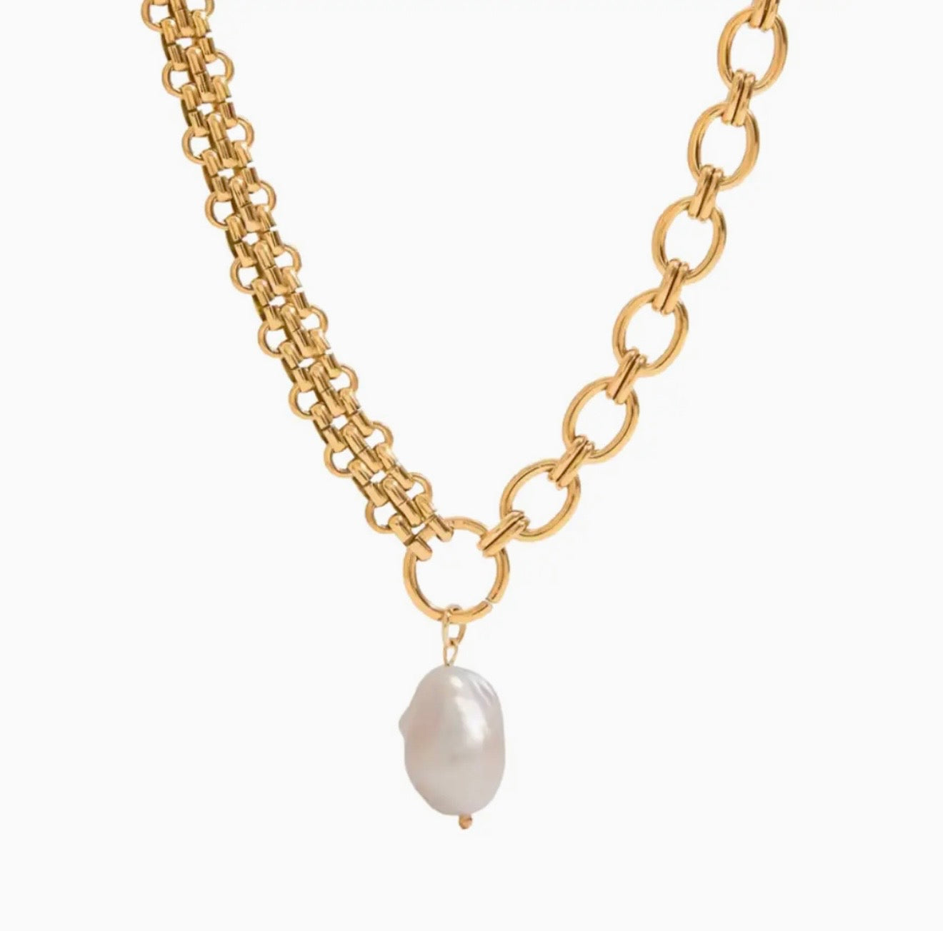 Prague Pearl Necklace